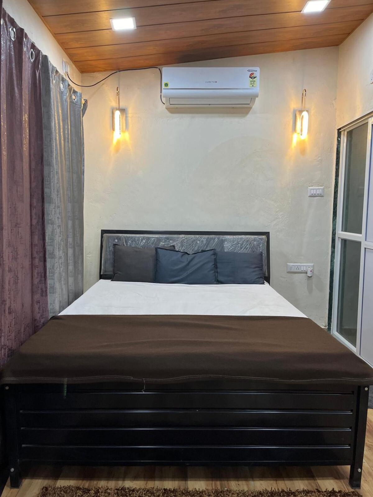 Govind Villa - 3Bhk Penthouse Suite With Pool Splash Lonavala Esterno foto