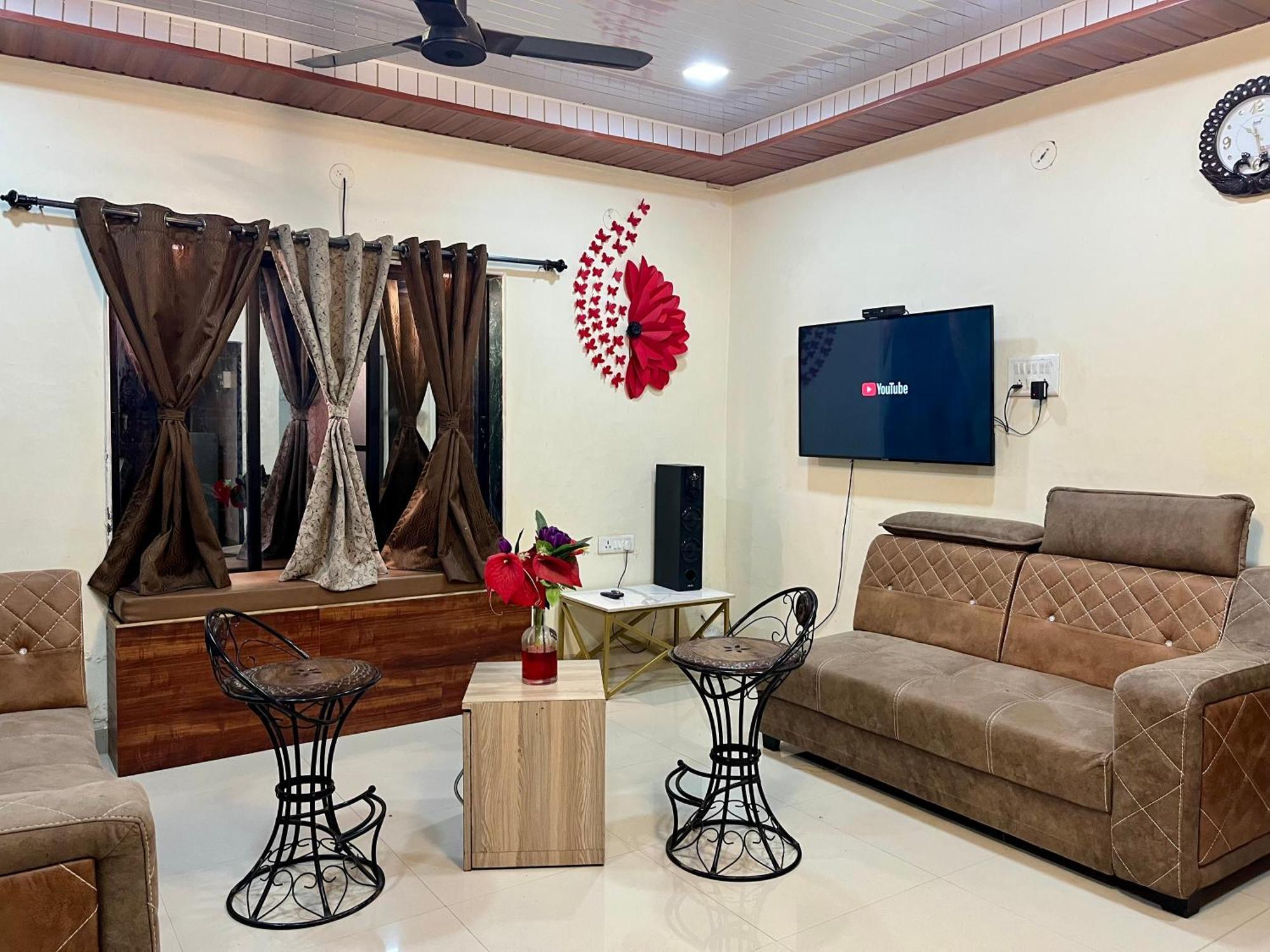 Govind Villa - 3Bhk Penthouse Suite With Pool Splash Lonavala Esterno foto